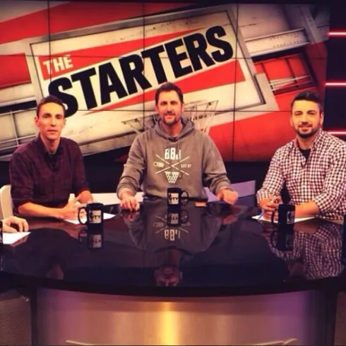 Brent Barry wearing a BBJ hoodie on the set of "The Starters" on NBA TV